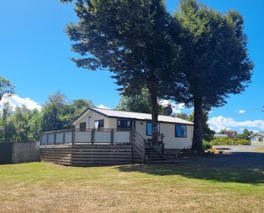 Villa Manapouri Beech Haven Exterior foto