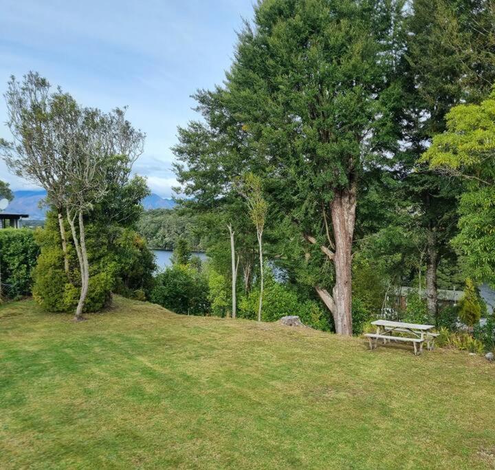 Villa Manapouri Beech Haven Exterior foto